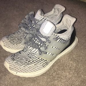 MENS ultra boosts